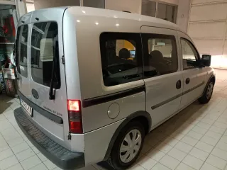 Opel Combo 2004