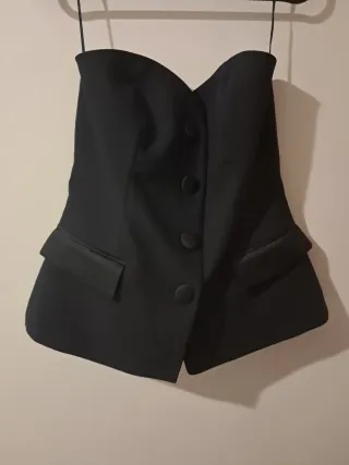 Top palabra de honor Zara negro Talla L