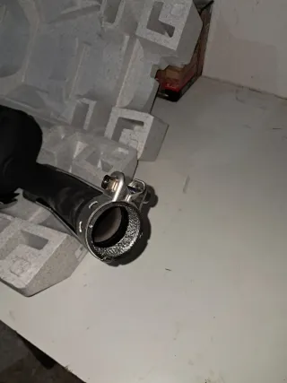 Silencioso original Yamaha Tenere 700  2022