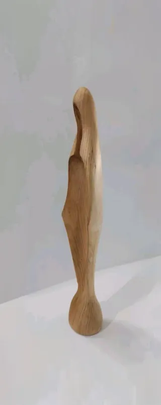 Madonna Stilizzata In Legno Firmata