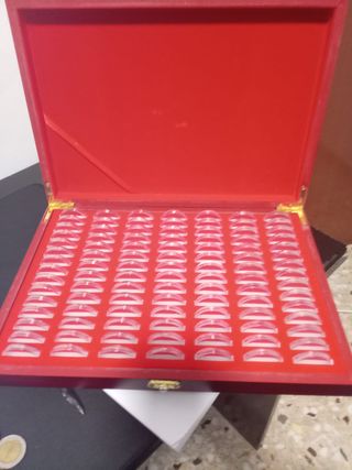 Maletín Madera Monedas 100 C/Cápsulas