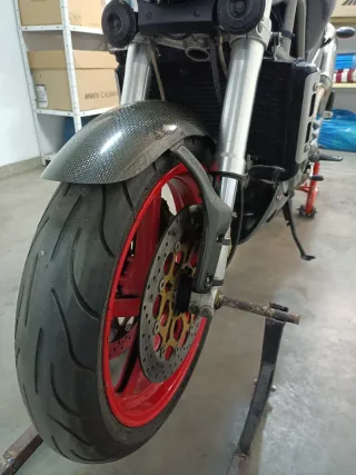 Ducati Monster S4 916