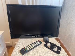 Televisor Nevir Negro