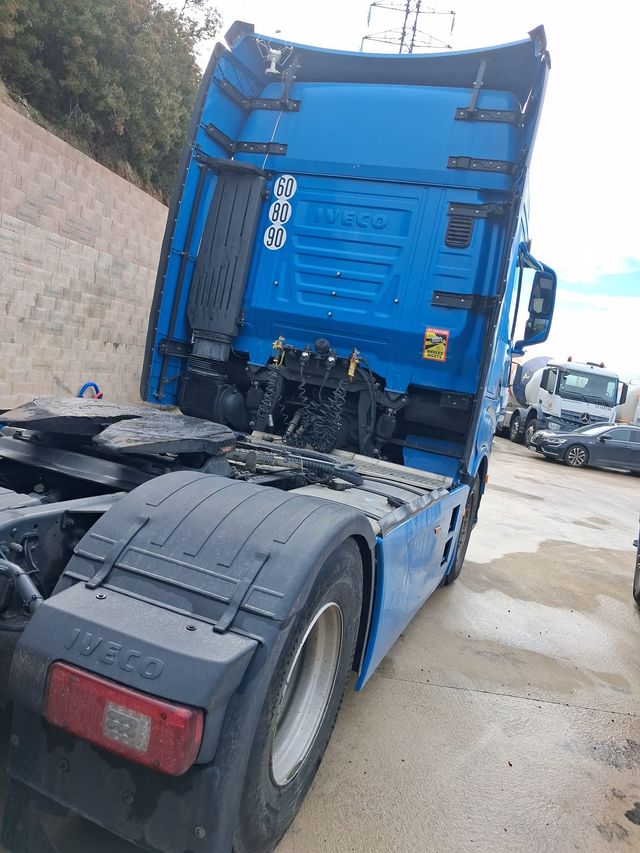 IVECO S-WAY 510 Cabeza Tractora