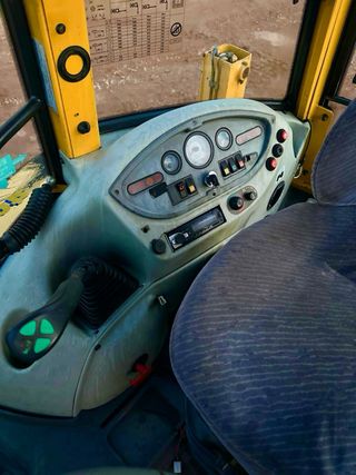 Retroexcavadora Komatsu WB97R