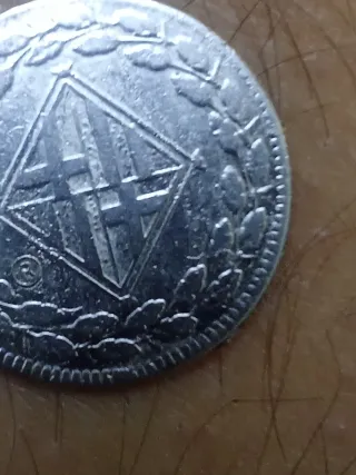 2 Monedas,1 de Plata PESETA 1813 Precio negociable