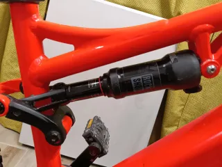 Bicicleta eléctrica doble suspensión BH