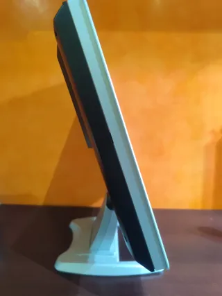 Monitor Captiva E1701 plata 17"