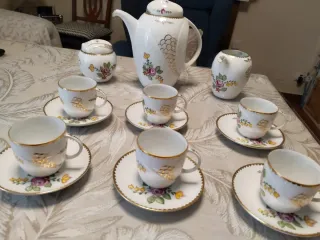 Juego café antiguo pintado a mano oro