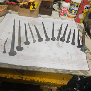 Set Chiodi Antichi 700/800