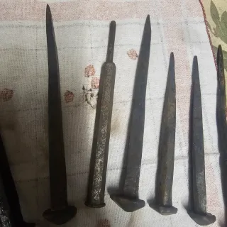 Set Chiodi Antichi 700/800