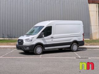 Ford Transit 330 96kW L2H2 Van DC Trend Delantera