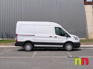 Ford Transit 330 96kW L2H2 Van DC Trend Delantera
