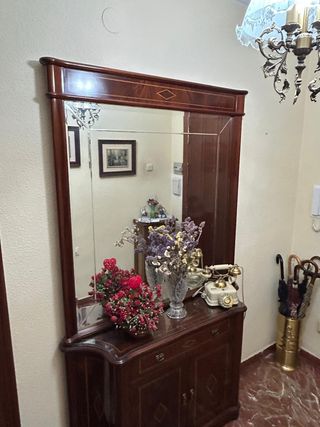 Mueble de entrada madera y cristal
