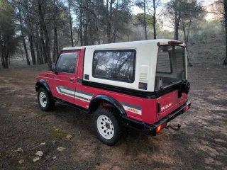 Suzuki Samurai 1990