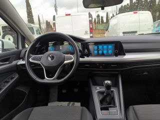 Volkswagen Golf 2021