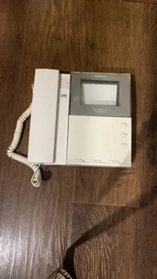 Interfono con cámara Fermax
