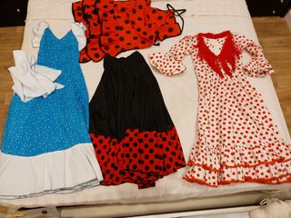 Vestidos de flamenca sevillana niña