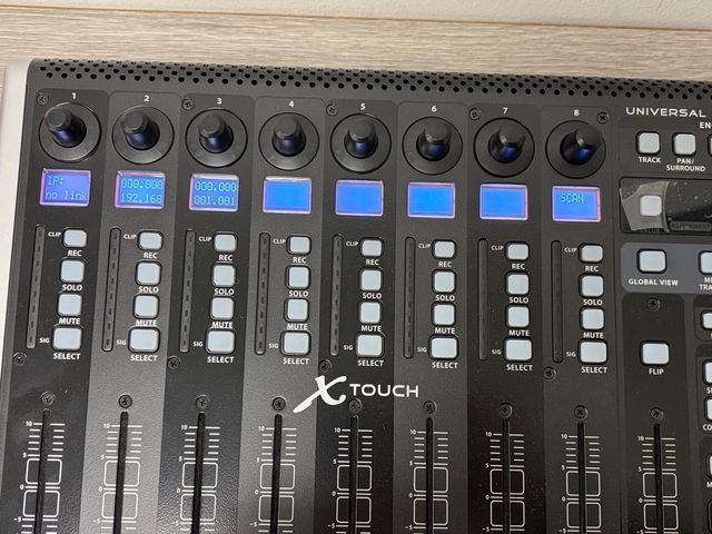 Behringer X-TOUCH Universal Control Surface