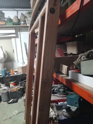 Marco de madera de pinotea