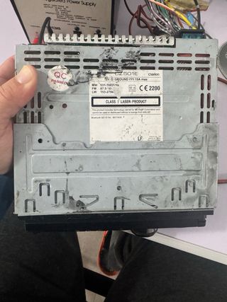 Radio Clarion CZ501E bluetooth