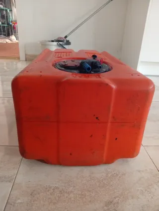 Tanque combustible LT.63