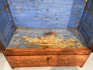 Armario antiguo restaurado madera