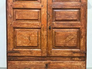 Armario antiguo restaurado madera