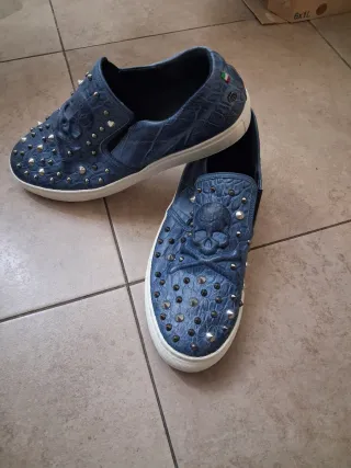 Mocasines de hombre con tachuelas