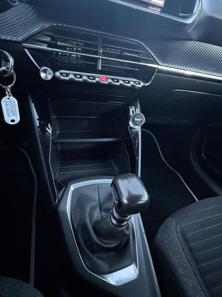 Peugeot 208 Active BlueHDi 100 S&S