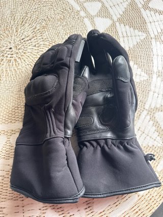 Casco y guantes Moto Ubest Talla L Poco Uso