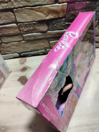 Barbie Hada Rosa Muñeca con cambio de color