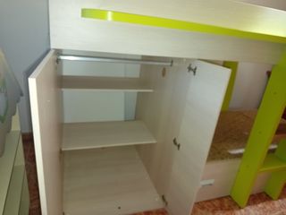 Cama tren infantil con armario y cajones
