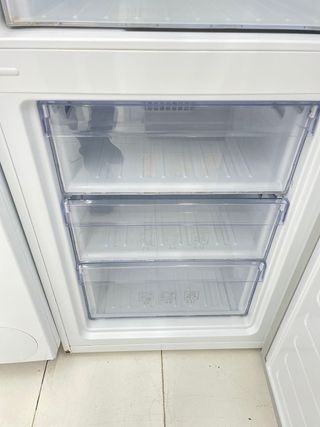 Lavadora y Nevera Beko