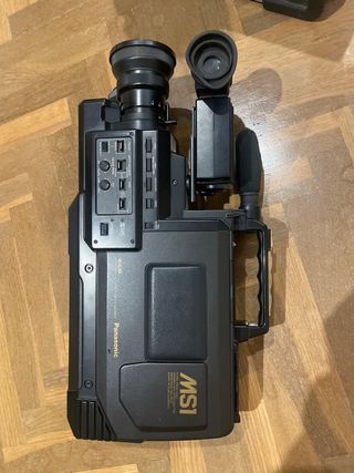 Videocámara Panasonic S-VHS 625 NV-MS1 HQ