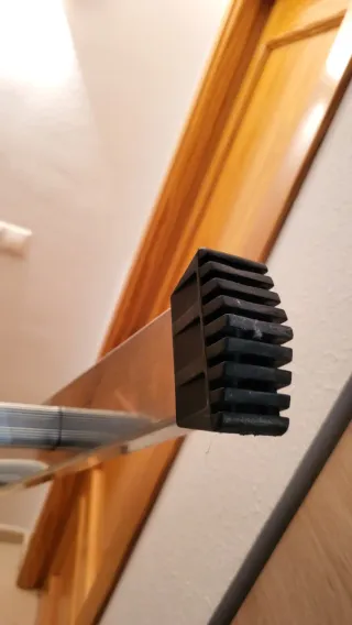 Escalera aluminio 1 tramo 7 peldaños 2.2m