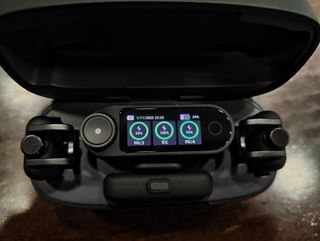 Hollyland Lark Mark 2 (4 micrófonos inalámbricos)