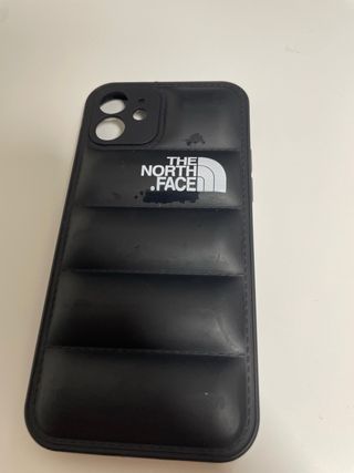 Funda iPhone 12 The North Face acolchada