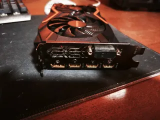 Nvidia GeForce GTX 1050 Ti para reparar