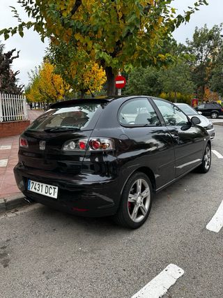 SEAT Ibiza fr 130 cv 2004