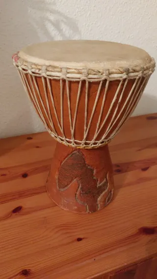 Tambor Djembe artesanal