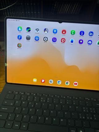 Samsung Galaxy Tab S11 Ultra 512GB + Teclado Slim