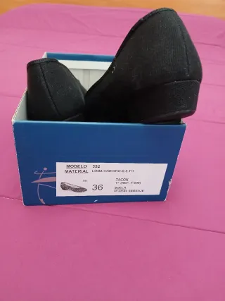 Maillot ballet blanco y zapatos carácter negros