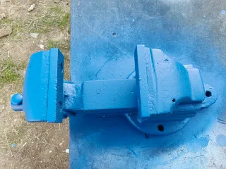 Tornillo de banco Arno azul