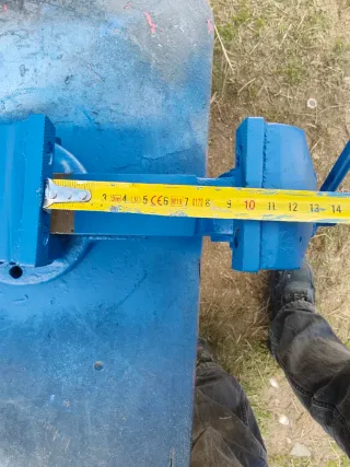 Tornillo de banco Arno azul