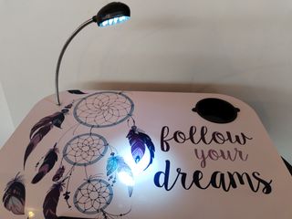 Bandeja para portátil con luz y diseño