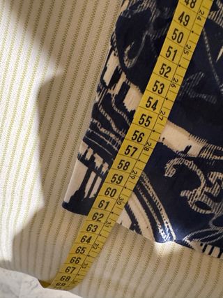 Conjunto falda y blusa de seda estampado