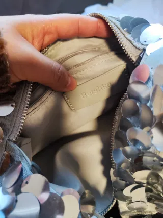 Bolso de lentejuelas plateadas