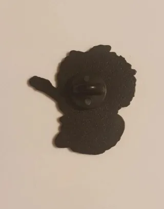 Pin Mafalda a Tocar Guitarra