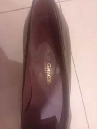 Zapatos CARLO GRACIA tacón punta alargada